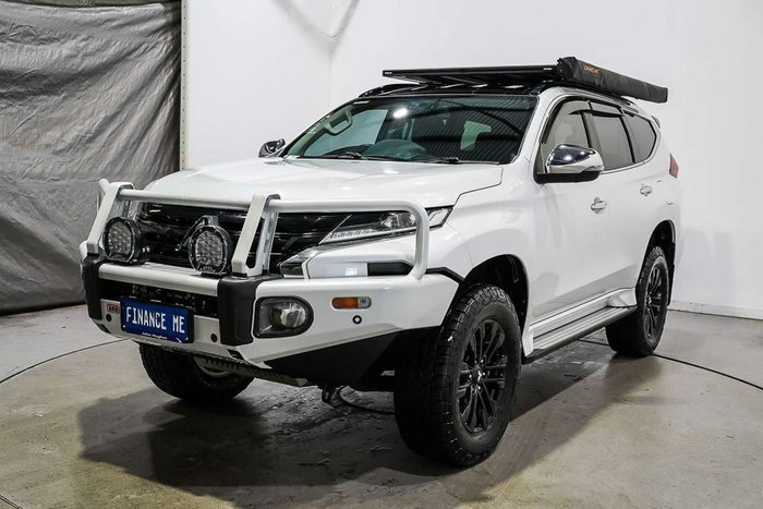 2022 Mitsubishi Pajero Sport GSR