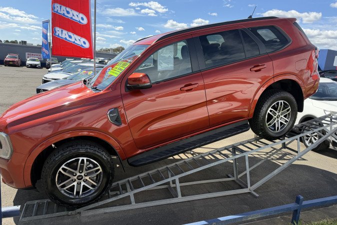 2023 FORD EVEREST TREND (4WD)