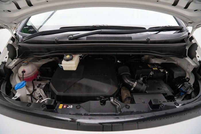 2023 Hyundai STARIA LOAD