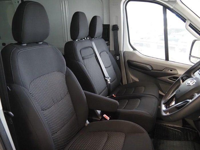 2025 LDV Deliver 9 MWB Mid Roof