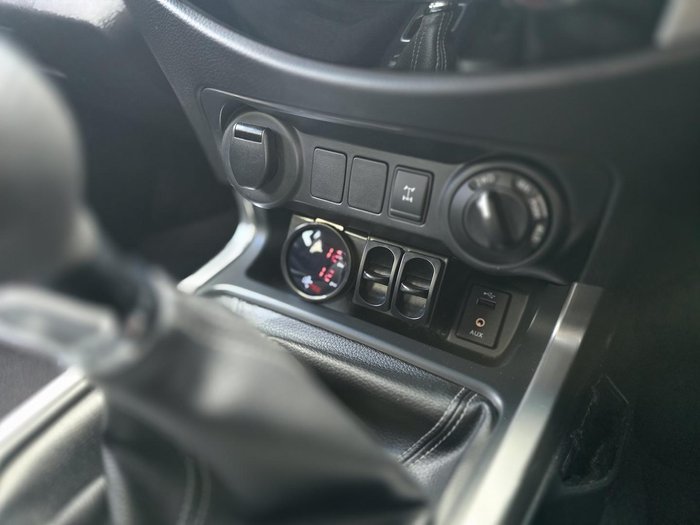 2016 Nissan Navara ST