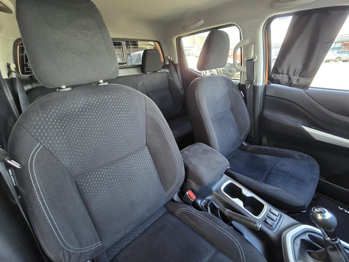 2016 Nissan Navara ST D23 Series 2 4X4 Dual Range Hornet Gold