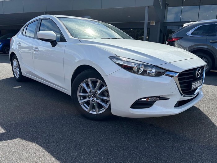 2017 Mazda 3 Neo