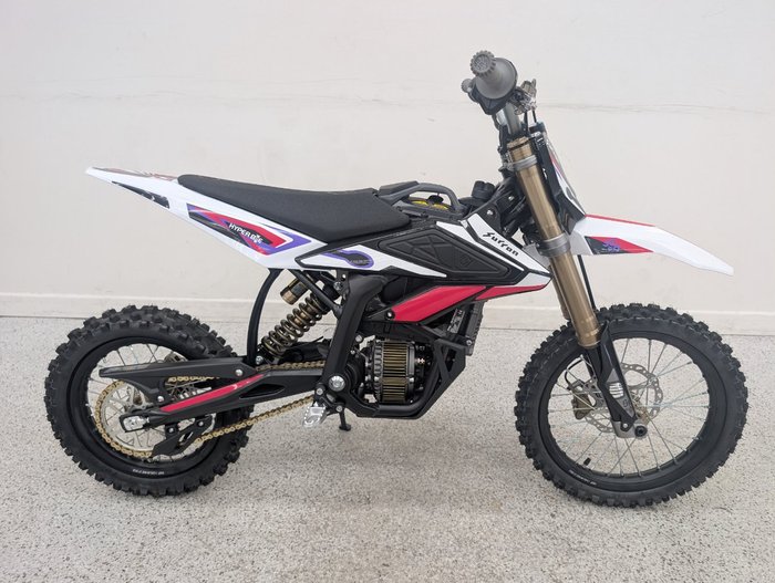 2025 Sur-ron 2025 Sur-ron ELECTRIC HYPER BEE White