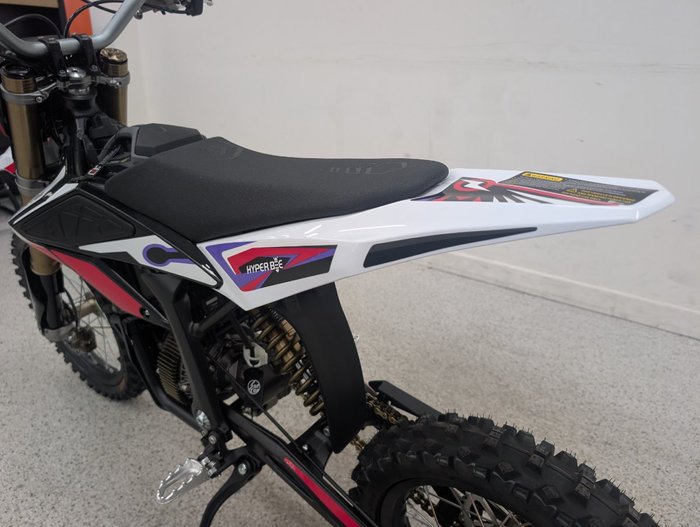 2025 Sur-ron 2025 Sur-ron ELECTRIC HYPER BEE White