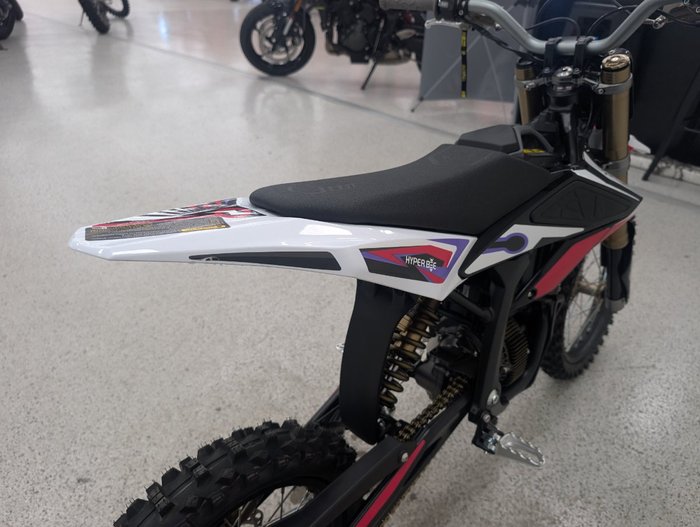 2025 Sur-ron 2025 Sur-ron ELECTRIC HYPER BEE White