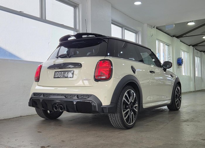 2022 MINI Hatch John Cooper Works Classic