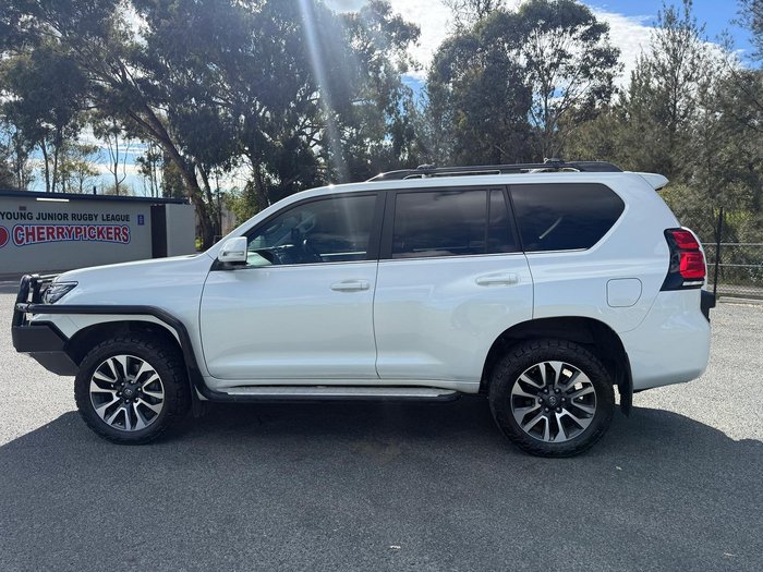 2023 Toyota Landcruiser Prado