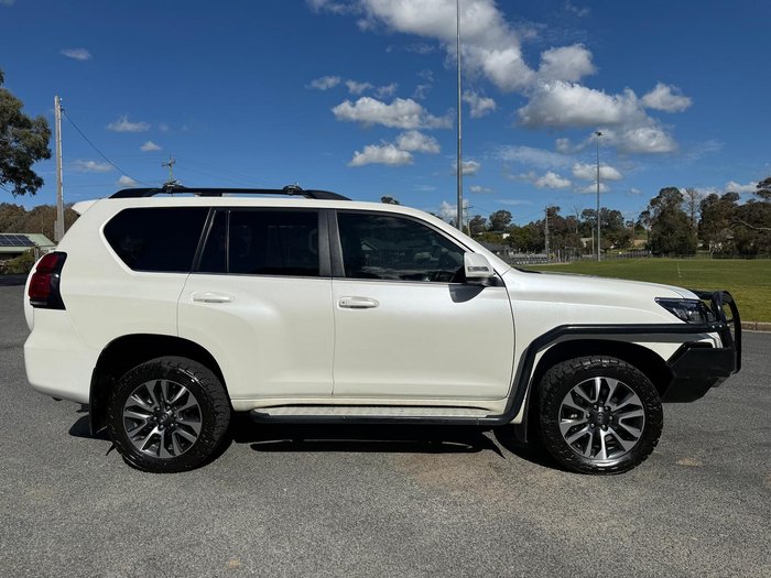 2023 Toyota Landcruiser Prado