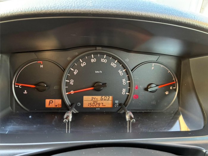 2015 Toyota Hiace