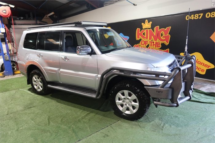 2011 Mitsubishi Pajero