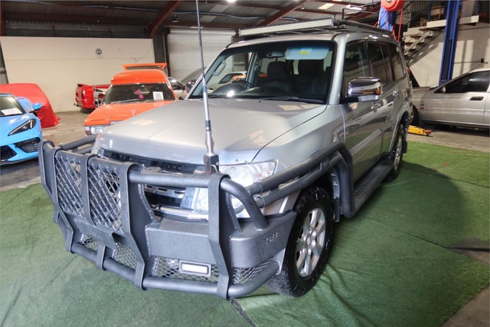 2011 Mitsubishi Pajero GLX