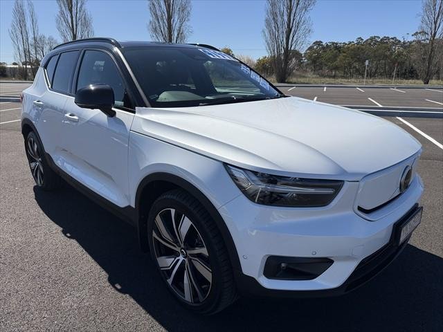 2021 Volvo XC40