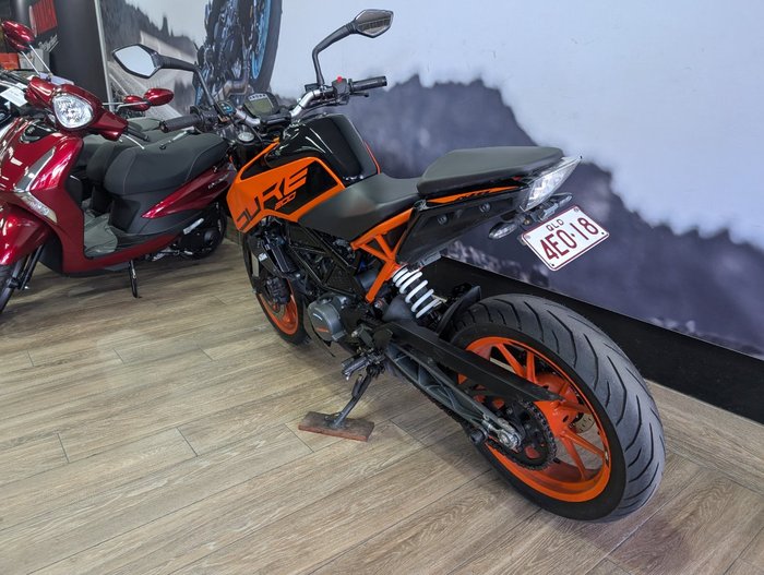 2020 Ktm 200 DUKE ORANGE