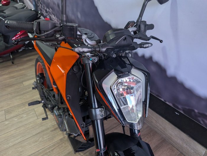 2020 Ktm 200 DUKE ORANGE