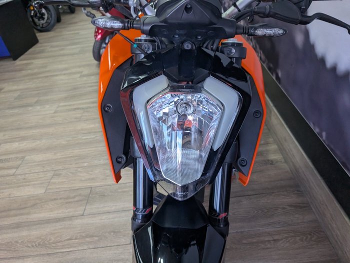 2020 Ktm 200 DUKE ORANGE