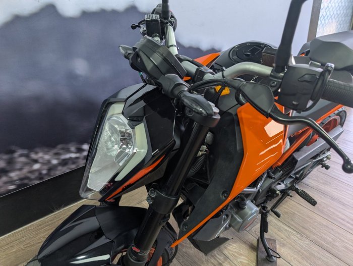 2020 Ktm 200 DUKE ORANGE
