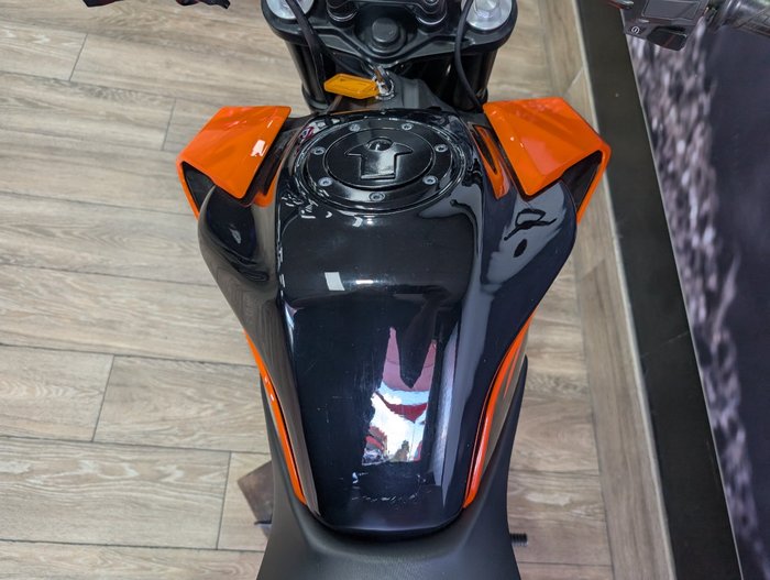 2020 Ktm 200 DUKE ORANGE