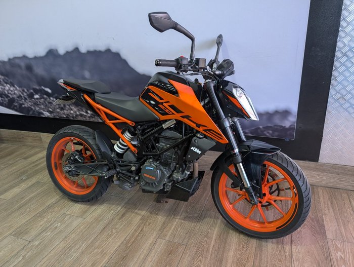 2020 Ktm 200 DUKE ORANGE