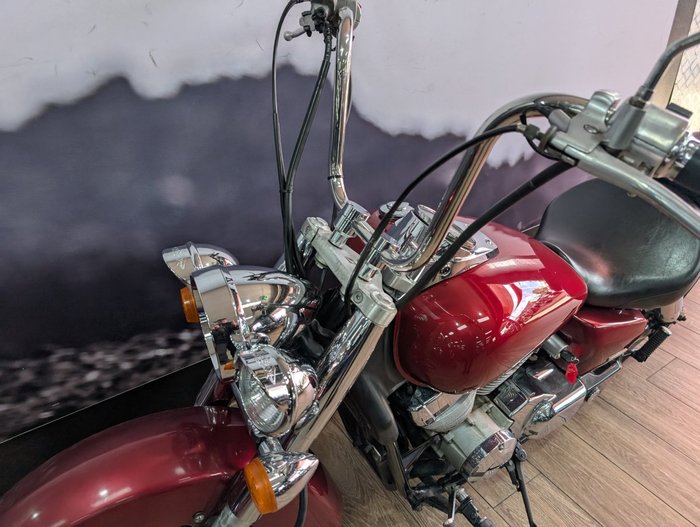 2005 Honda VT750C SHADOW RED
