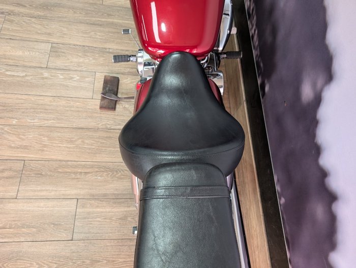 2005 Honda VT750C SHADOW RED