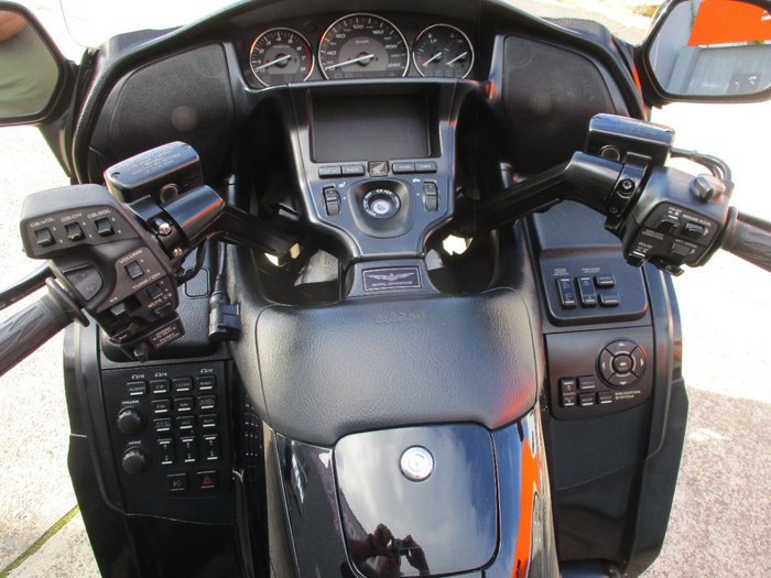 2012 Honda GL1800 GOLDWING LUXURY BLACK