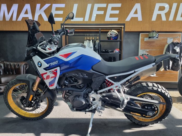 2026 BMW Motorrad F 900 GS ENDURO LT WHT/RACING BLU MET/RACE RED