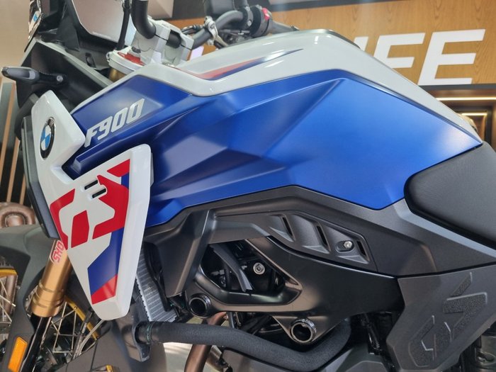 2026 BMW Motorrad F 900 GS ENDURO LT WHT/RACING BLU MET/RACE RED
