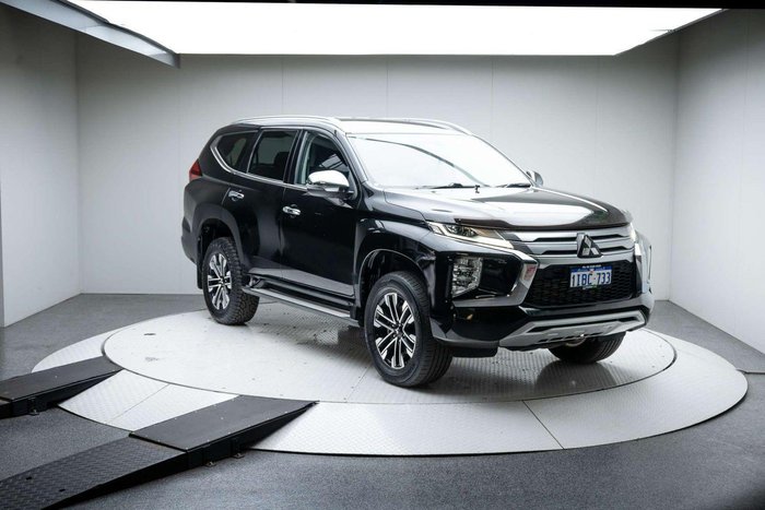 2021 Mitsubishi Pajero Sport GLS