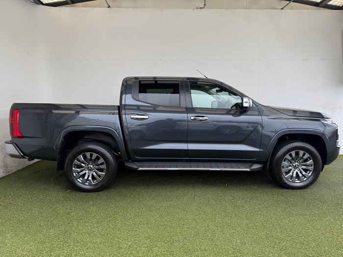 2025 Mitsubishi Triton GLS