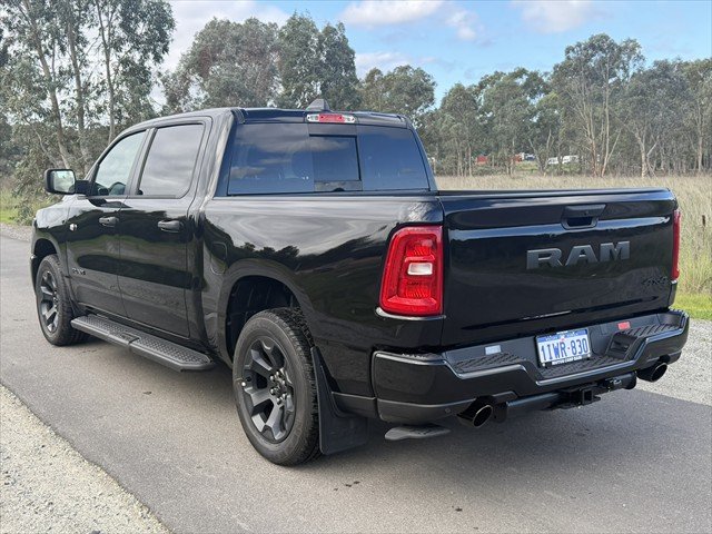 2026 RAM 1500 Express Black Edition Hurricane SO