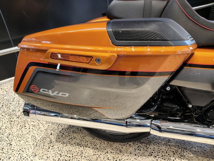 2026 Harley-Davidson CVO Street Glide 121 (FLHXSE)