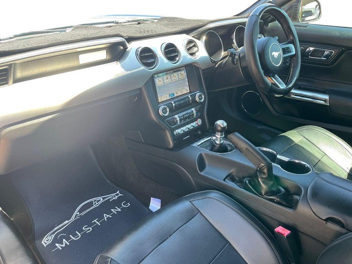 2017 Ford Mustang (No Badge)