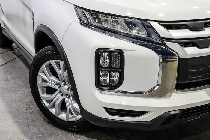 2023 Mitsubishi ASX ES