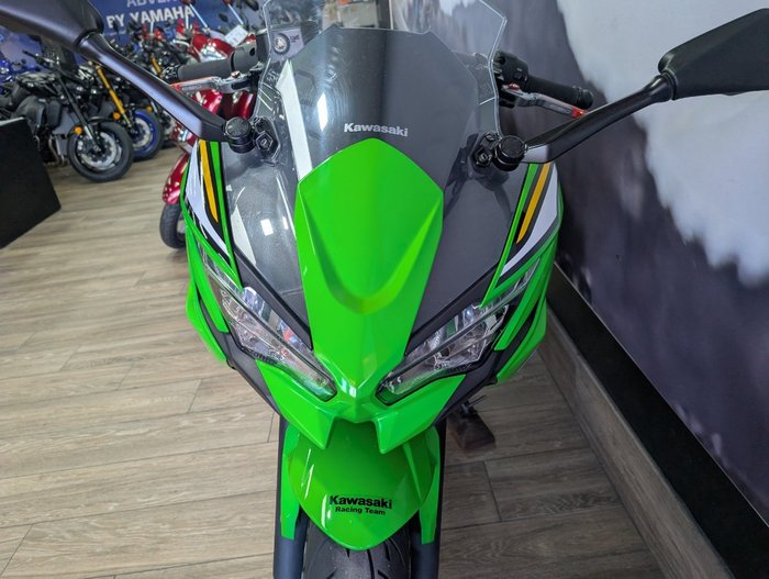 2025 Kawasaki NINJA 650 GREEN