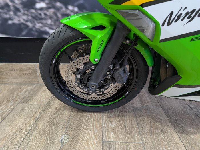 2025 Kawasaki NINJA 650 GREEN