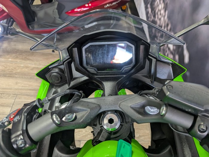 2025 Kawasaki NINJA 650 GREEN