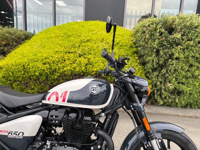 2026 Royal Enfield SHOTGUN 650