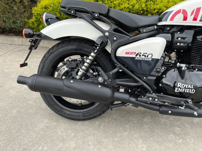2026 Royal Enfield SHOTGUN 650