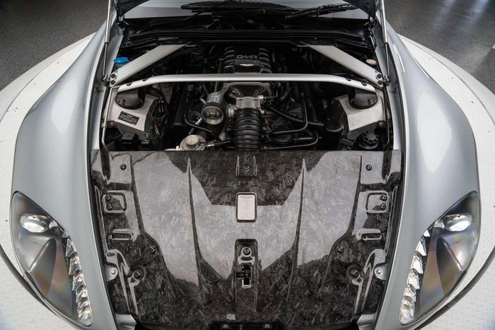 2006 Aston Martin V8