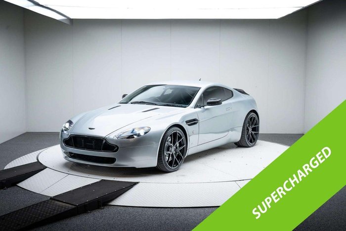 2006 Aston Martin V8
