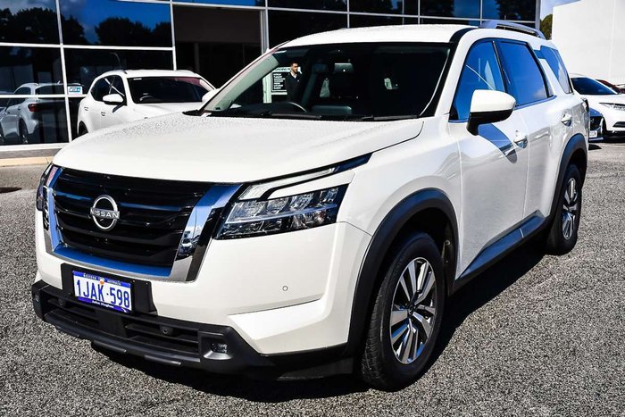 2023 Nissan Pathfinder Ti
