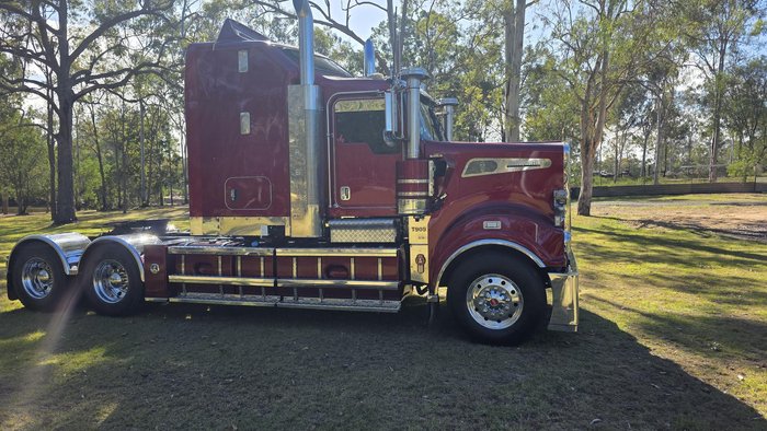2018 Kenworth T909