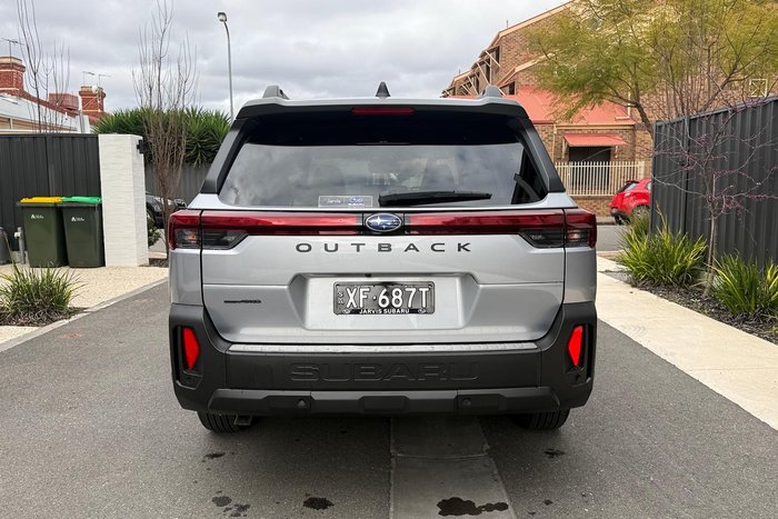 2026 Subaru Outback AWD Touring