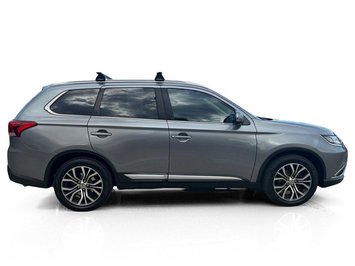 2017 Mitsubishi Outlander LS