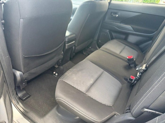 2017 Mitsubishi Outlander LS