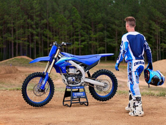 YAMAHA YZ250 MOTOCROSS