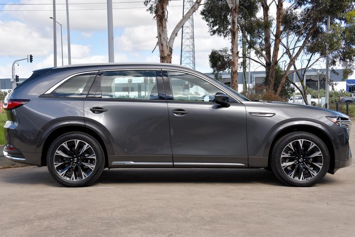 2026 Mazda CX-90 G50e Azami