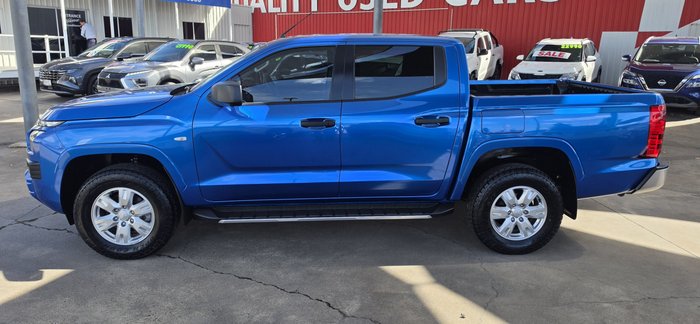 2024 Mitsubishi Triton GLX+