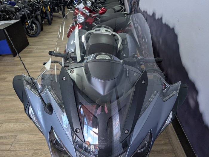 2014 BMW Motorrad R1200 RT SILVER